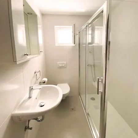House With A Parking Space Banjol, Rab - 25971 בית נופש